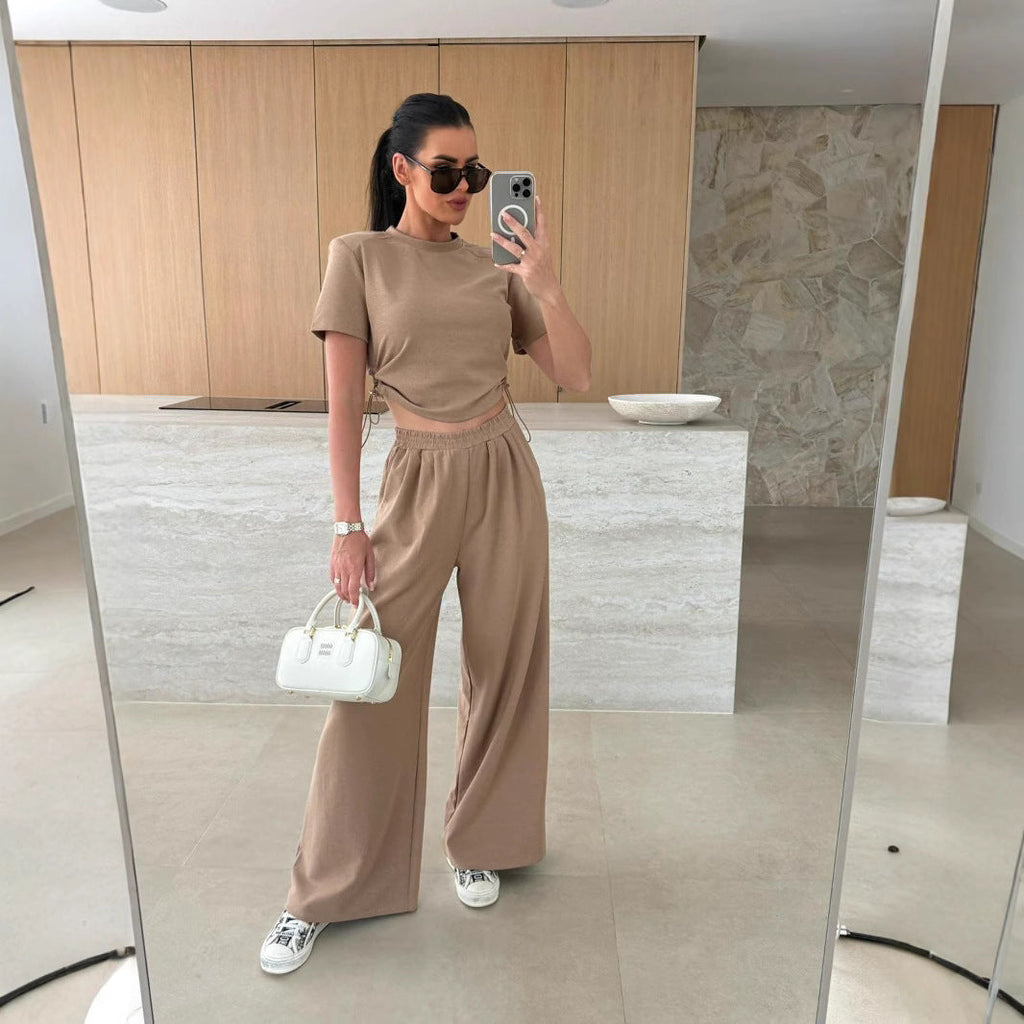 Women's Relaxed Set with Fashionable Lace-Up Details