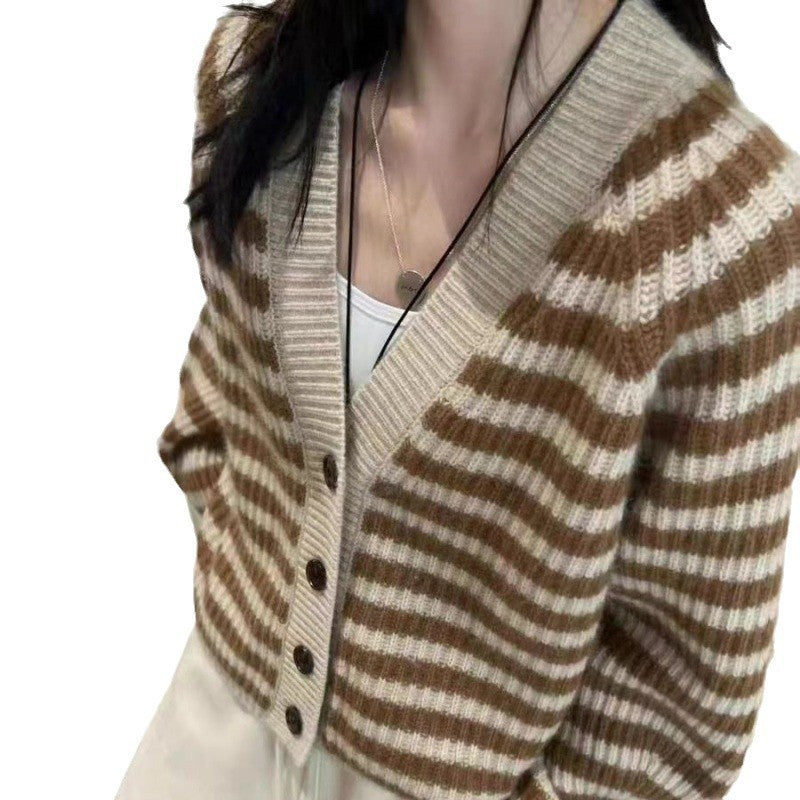 Women's Striped Cardigan with Wide Cut and Button Details