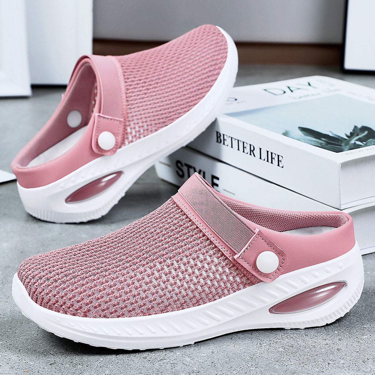Women's Breathable Clogs with Flexible Design