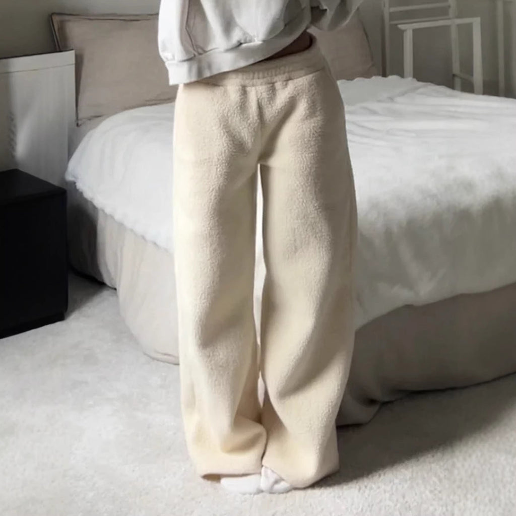 Women's Fluffy Joggers with Elastic Waist and Side Pockets
