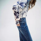 Women's Blouse with Floral Print and Elegant Button Placket