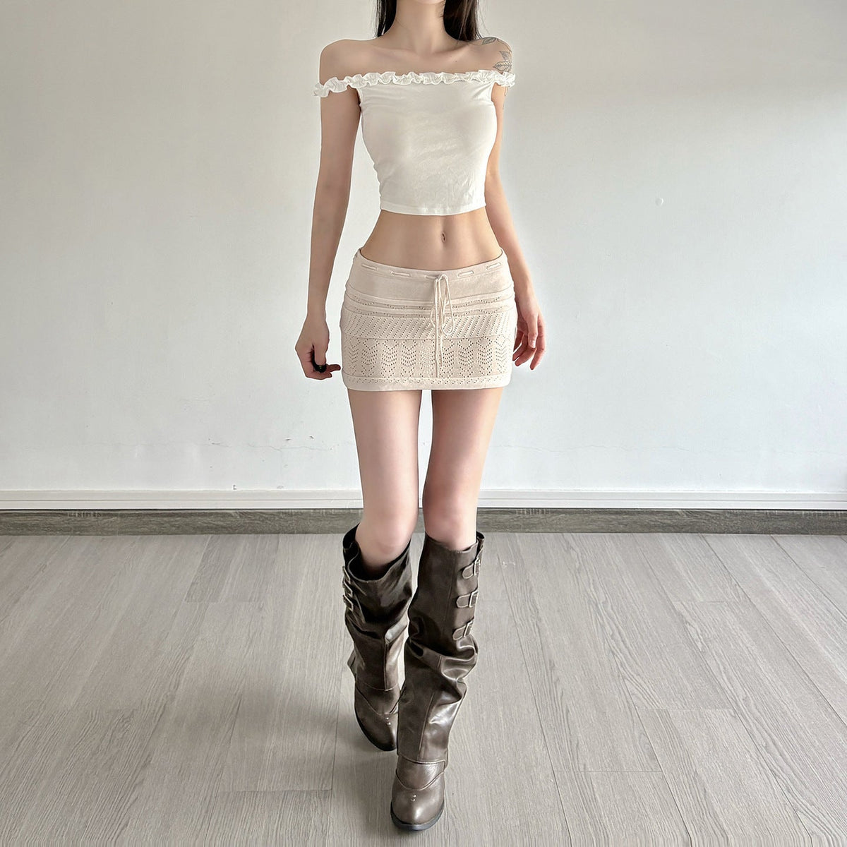 Women's Mini Knit Skirt with Crochet Texture and Adjustable Waist