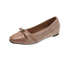 Women's Ballet Flats with Decorative Bow Detail and Elegant Appliqué
