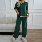 Women's Casual Two-Piece Set with Wide Cut and Gold Accents