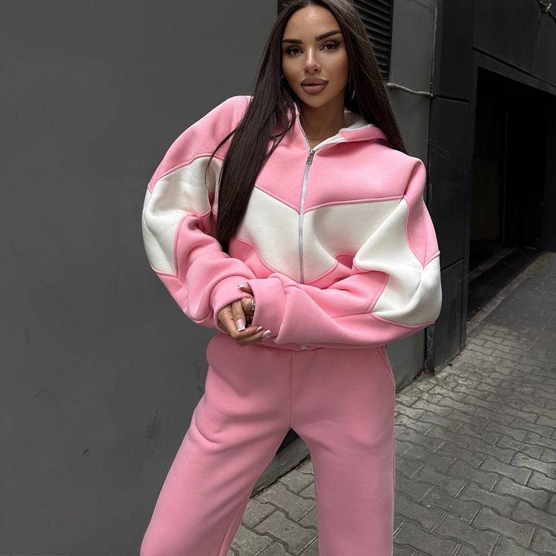 Women's athleisure two-piece made of heavy neoprene fleece with geometric dividing seams and high waist