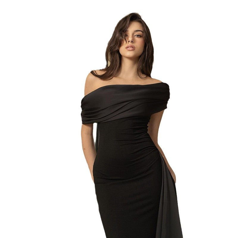 Women's Evening Dress with Elegant Off-Shoulder Design and Fitted Cut