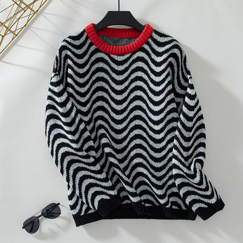 Women's Cozy Sweater with Modern Wave Patterns