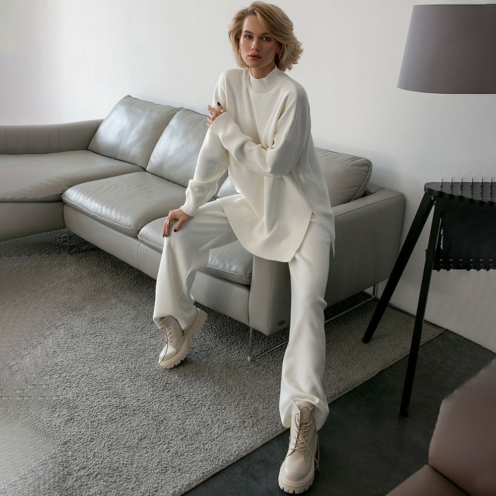 Women's Comfortable Wide-Cut Knit Ensemble