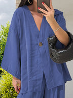 Elegant Kimono Jacket with Wide Sleeves and Loose Fit