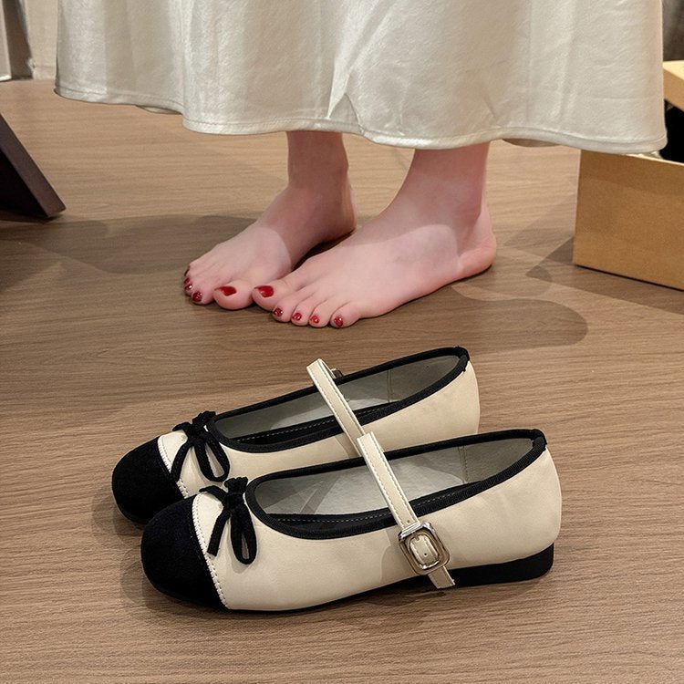 Women's Ballet Flats with Buckle and Bow Decoration