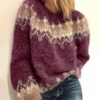 Cozy Knit Sweater with Modern Pattern and Voluminous Sleeves