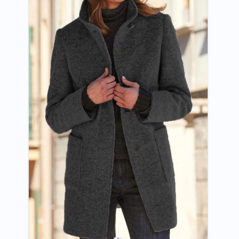 Women's Elegant Wool Jacket with Pockets and Button Closure