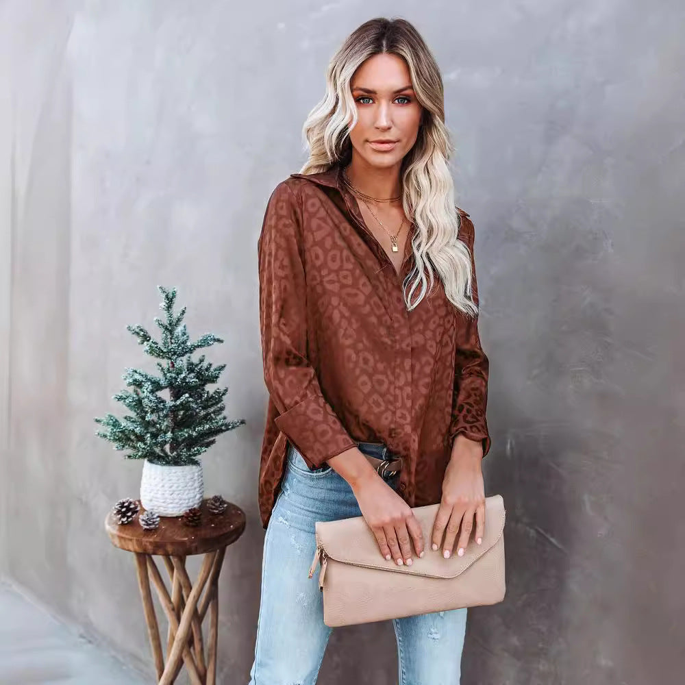 Elegant Blouse with Fine Texture and Full Button Placket