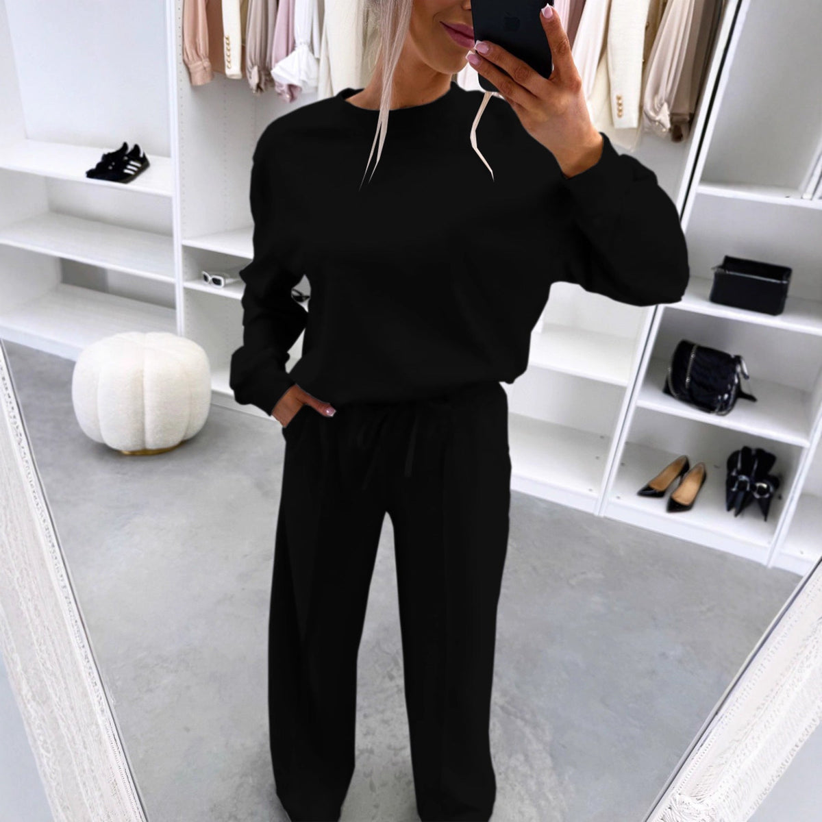 Women's Casual Loungewear Set with Oversize Batwing Sweater and Wide Jersey Pants