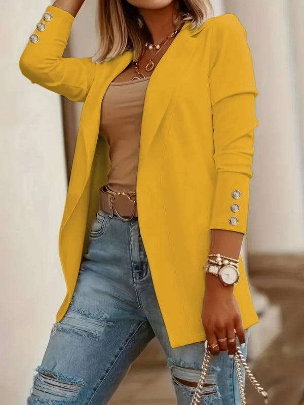Elegant Blazer with Glamorous Buttons and Tailored Fit