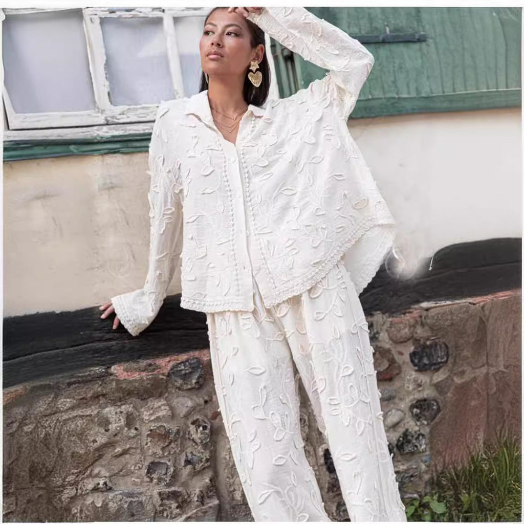 Women's Blouse with Fine Embroidery and Airy Fit
