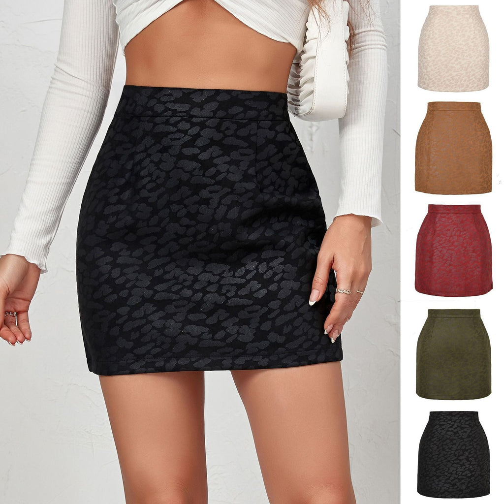 Women's Fashionable Mini Skirt with Animal Print