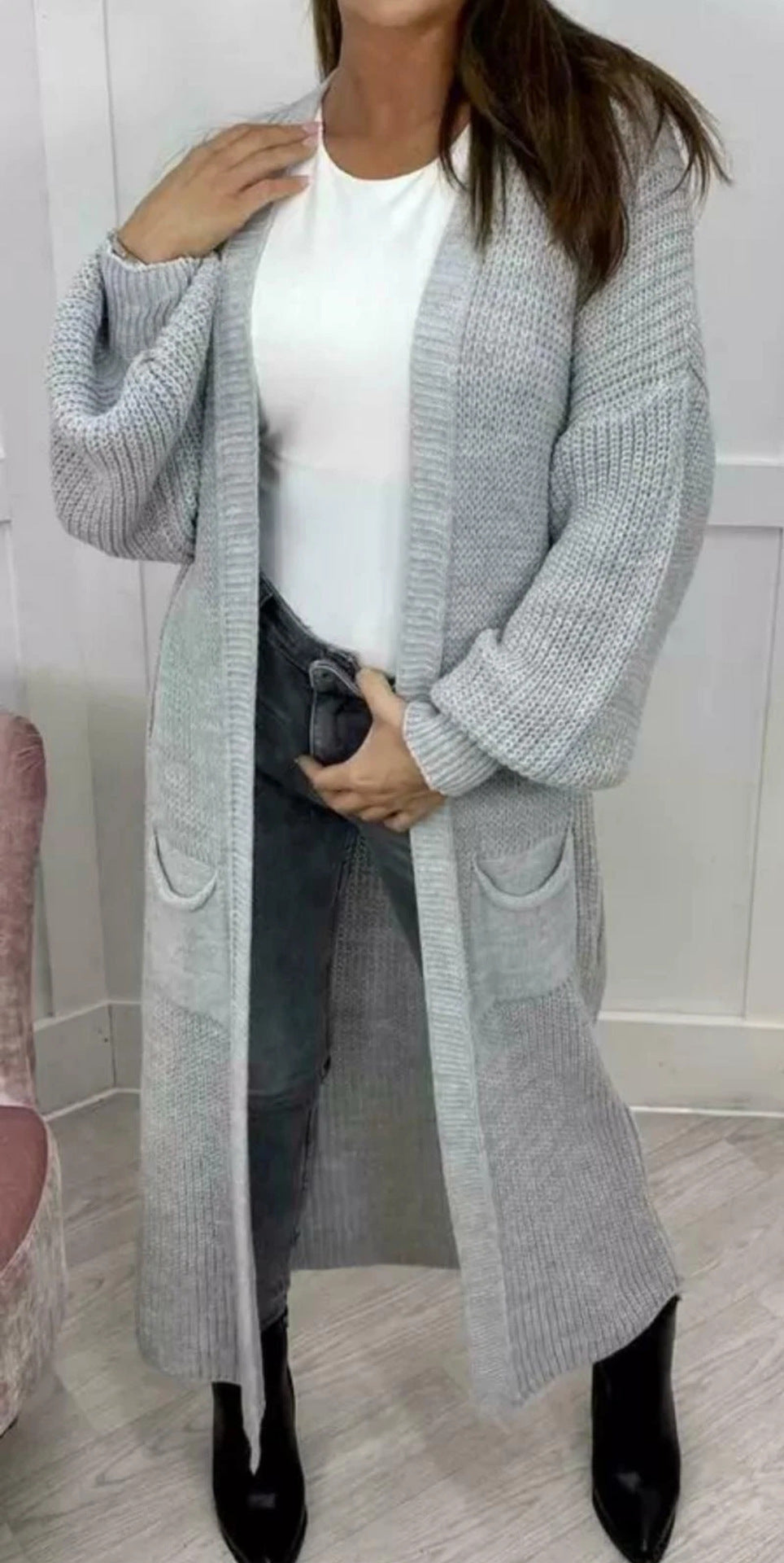 Women's Chunky Knit Cardigan with Open Sleeves
