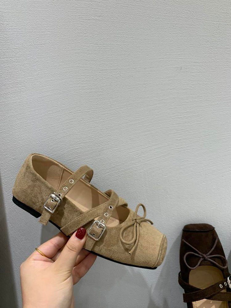 Women's Ballerina Flats with Decorative Strap