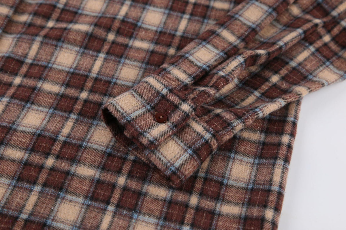 Women's Plaid Overshirt in Casual Cut with Oversized Sleeves