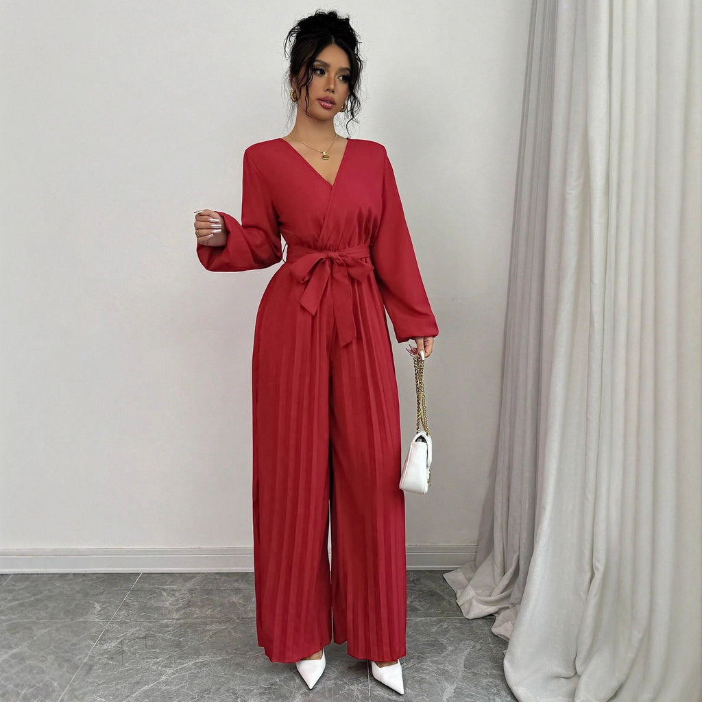 Elegant Jumpsuit with Adjustable Belt and Pleated Cut