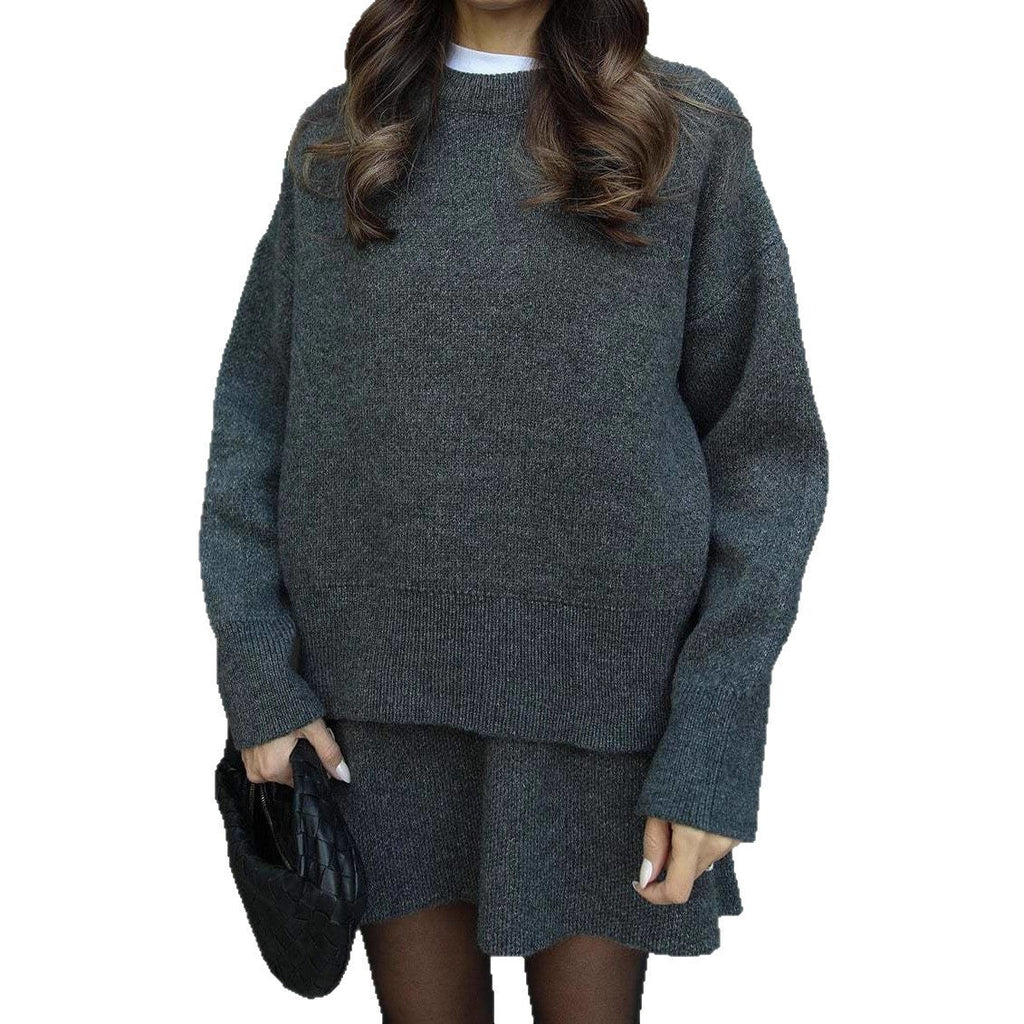 Women's Comfortable Knit Pullover with Dropped Shoulders and Fashionable Hem