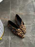 Women's Ballet Flats with Elegant Animal Print and Smooth Inner Padding