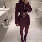 Elegant Blazer Jacket with Pockets and Modern Cut