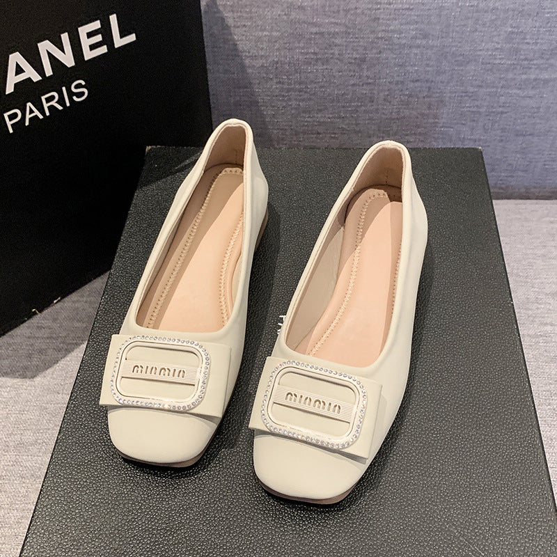 Women's Ballet Flats with Elegant Strap and Comfortable Footbed