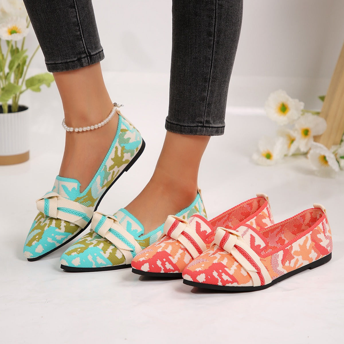 Women's Ballet Flats with Floral Pattern and Knot Detail