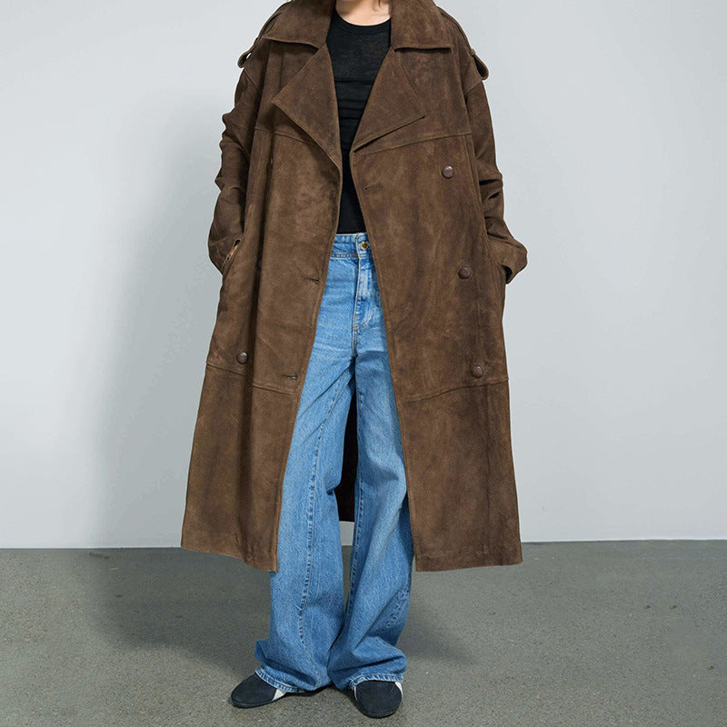 Women's Elegant Suede Trench Coat with Practical Pockets and Modern Cut