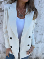 Elegant Double-Breasted Blazer with Timeless Cut and Light Shoulder Pads