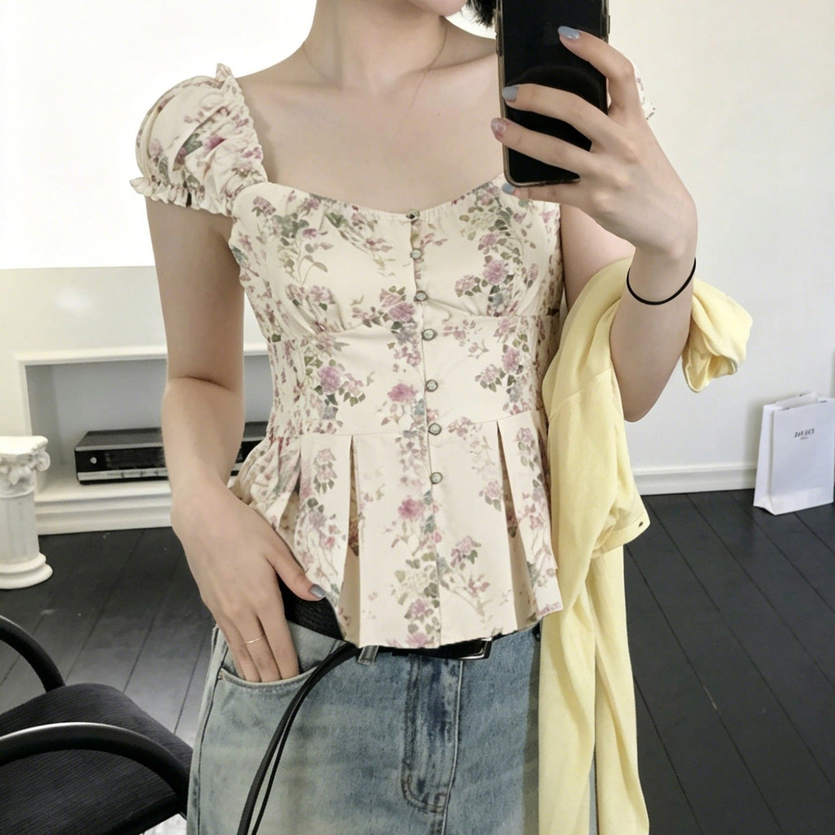 Women's Blouse with Floral Design and Ruffled Sleeves
