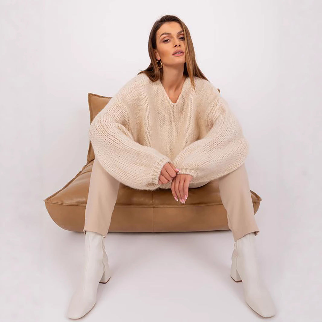 Women's Cozy Oversized Knit Sweater with Voluminous Sleeves