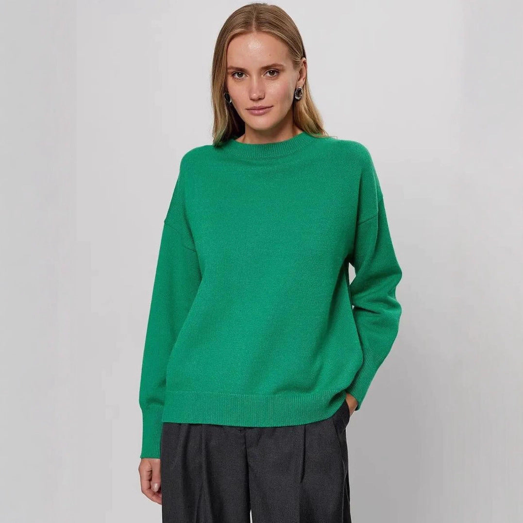 Women's Comfortable and Elegant Knit Sweater with Dropped Shoulders and Ribbed Cuffs