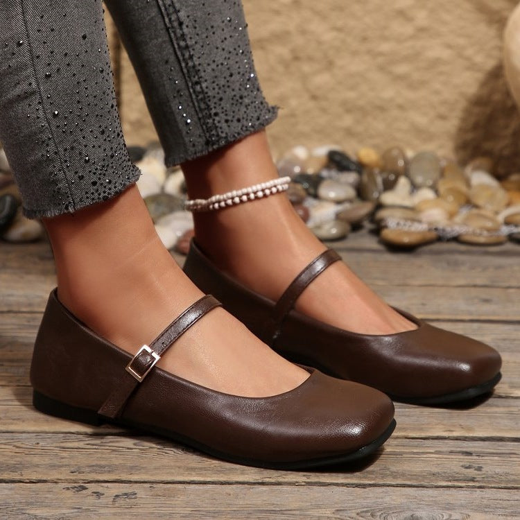 Women's Ballet Flats with Elegant Strap Closure
