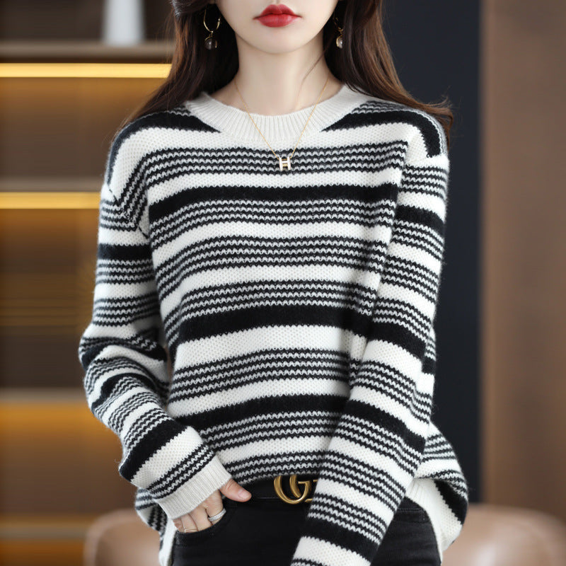 Women's Patterned Knit Sweater