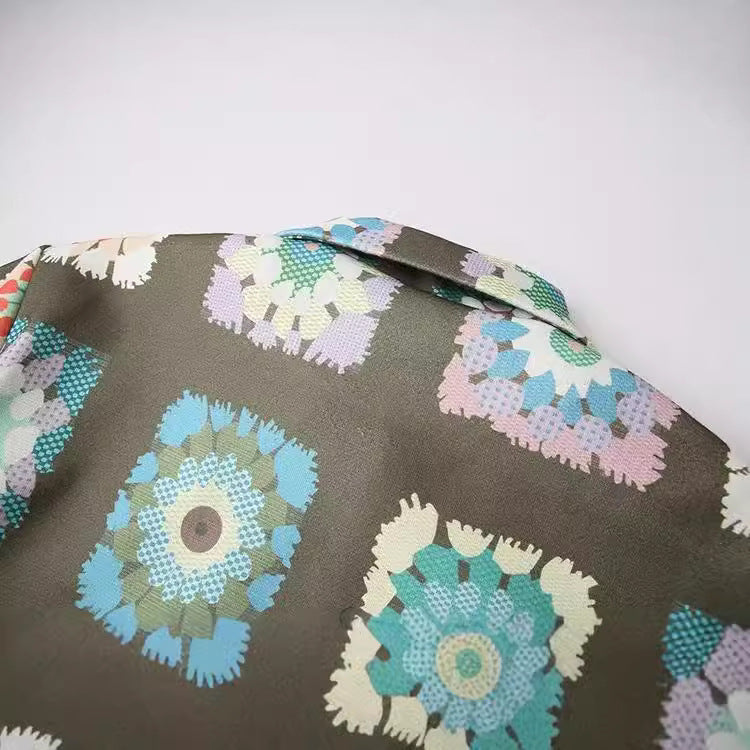 Women's Colorful Floral Jacket with Pockets and Button Details