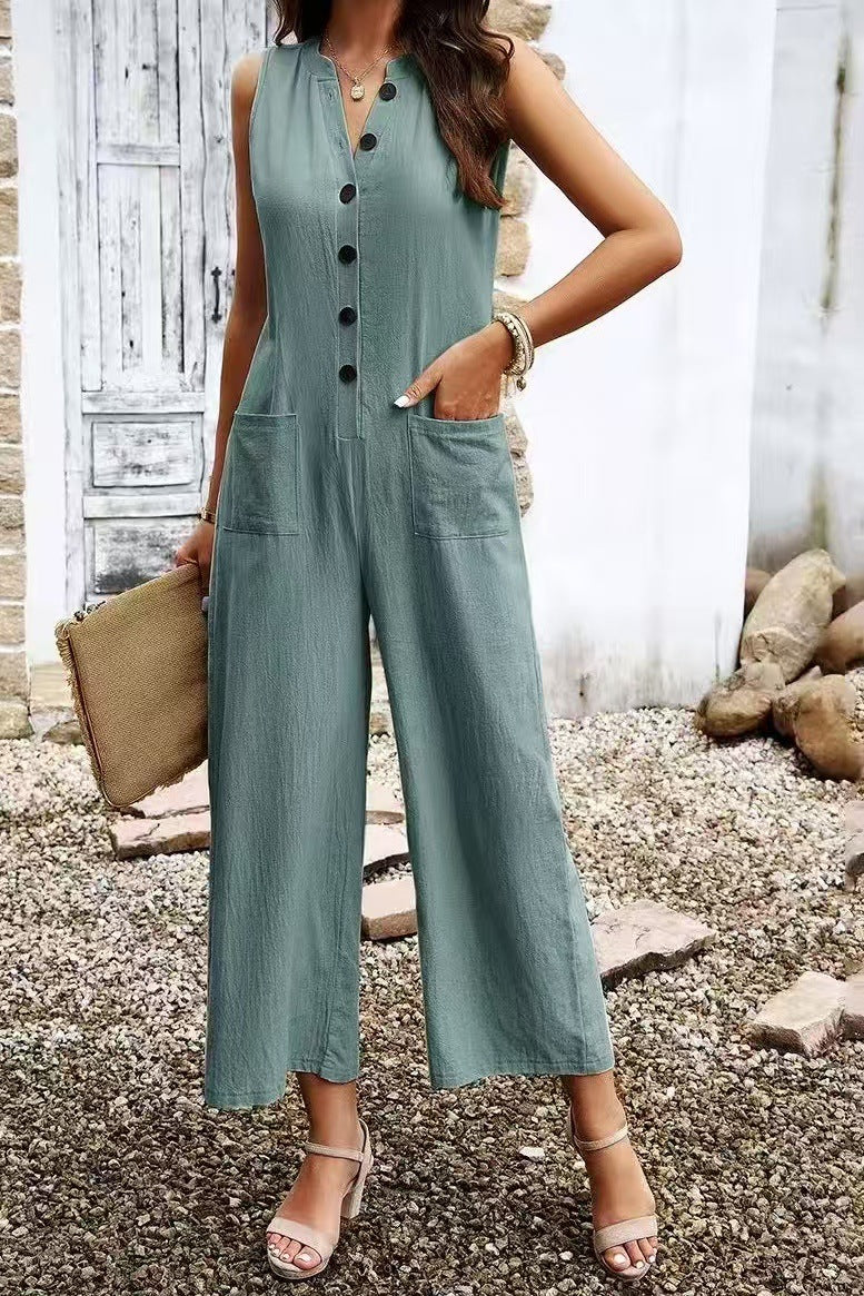 Elegant Jumpsuit with Button Details and Pockets