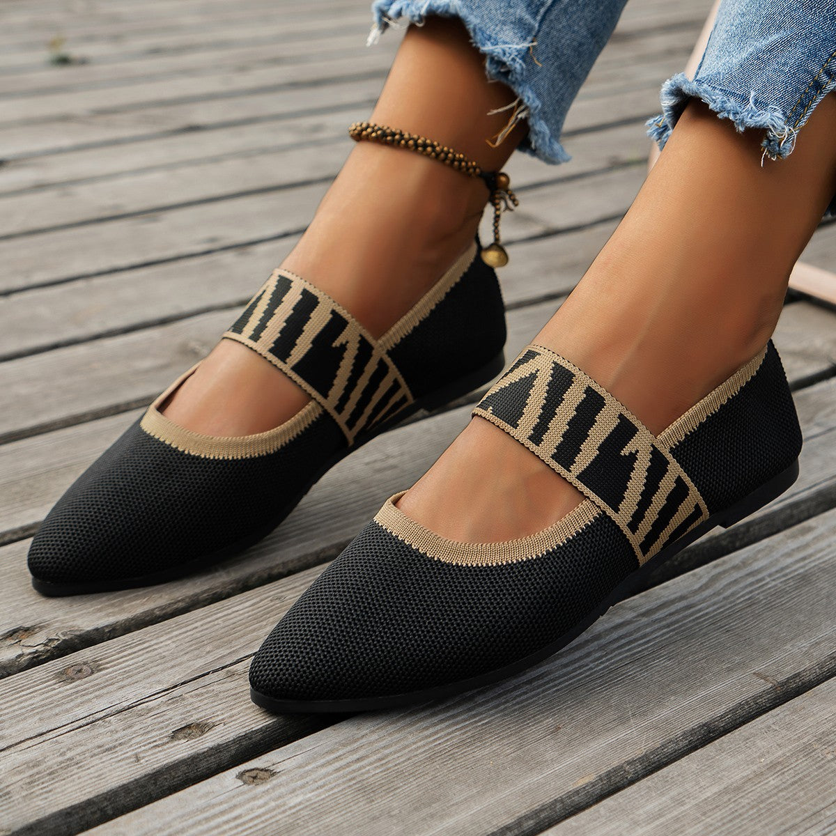 Women's Ballet Flats with Elastic Strap Design and Animal Print