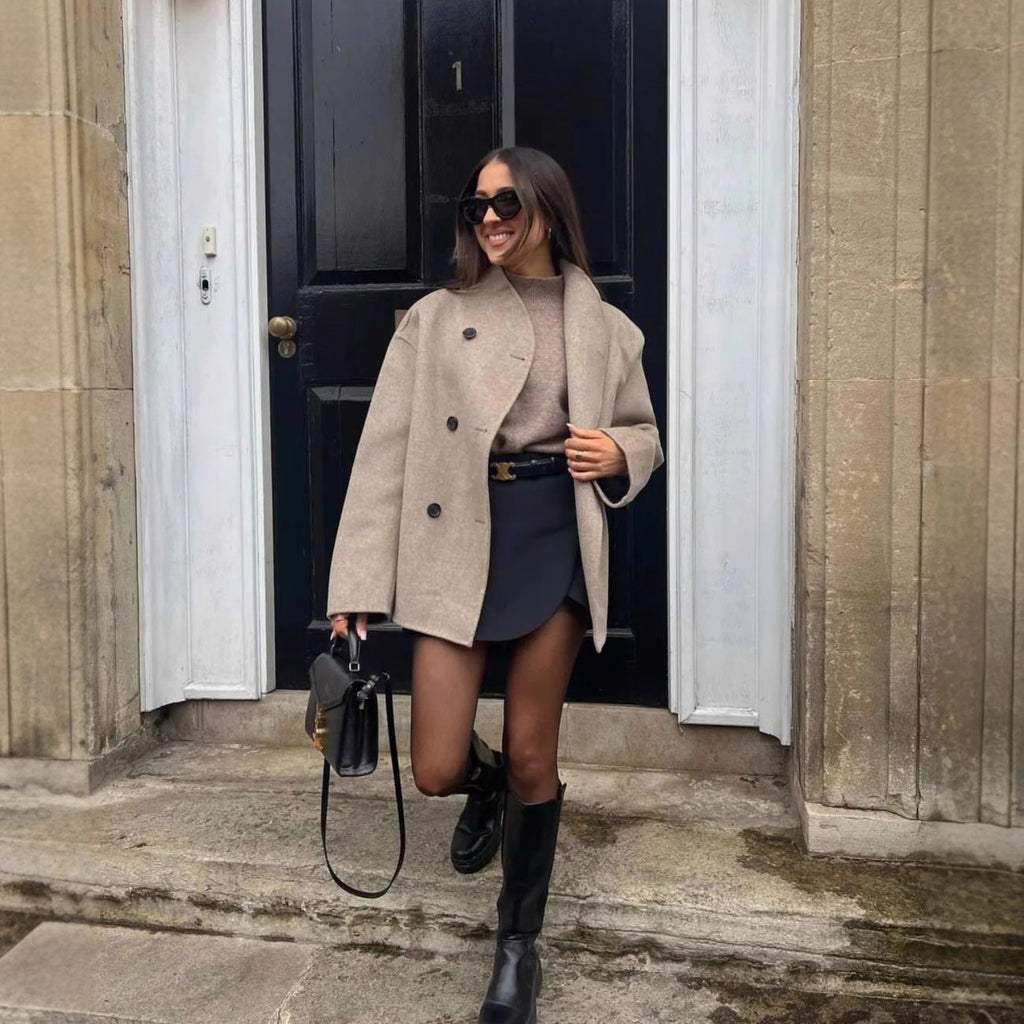 Elegant Wool Overcoat