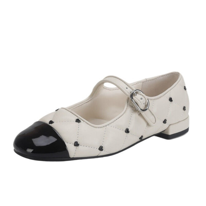 Women's Ballet Flats with Elegant Strap and Luxurious Quilted Design