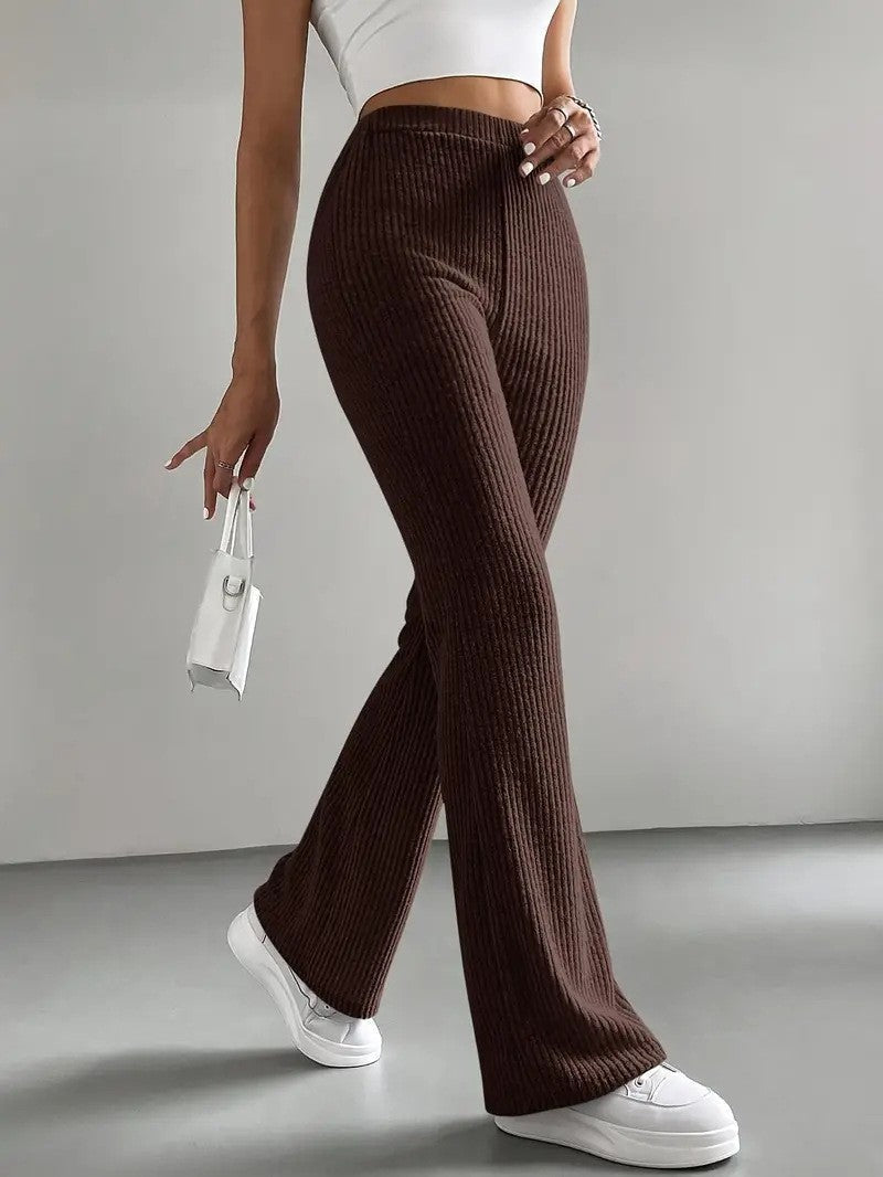 Elegant and Comfortable High-Waisted Ribbed Trousers