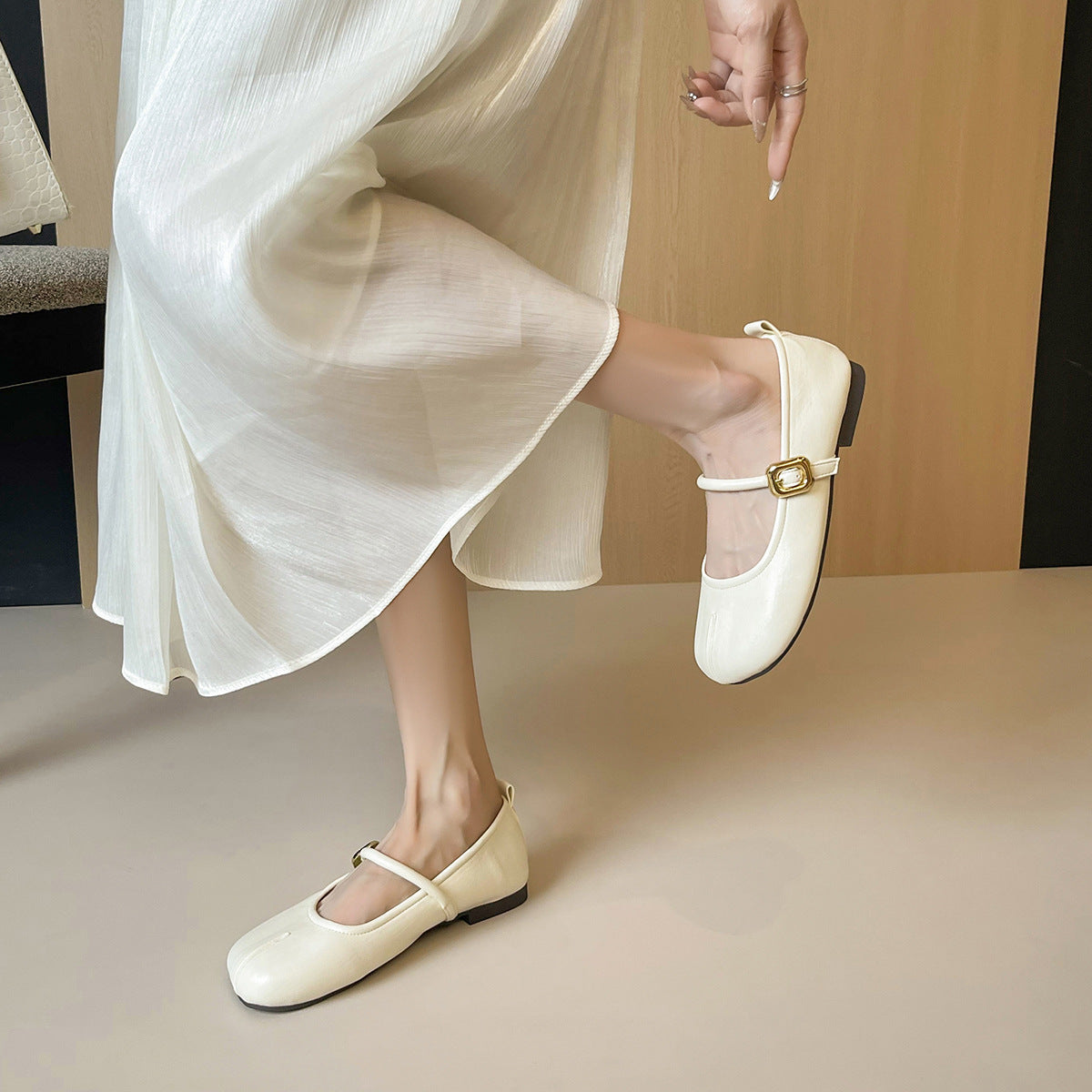 Women's Ballet Flats with Strap and Buckle Detail