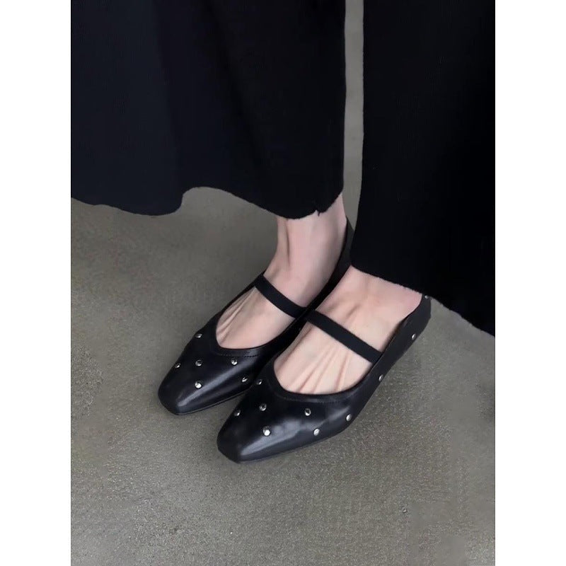 Women's Ballet Flats with Elastic Strap and Sparkling Accents