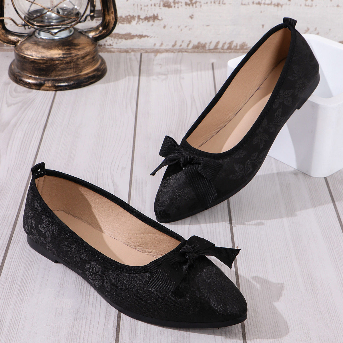 Women's Floral Ballet Flats with Bow
