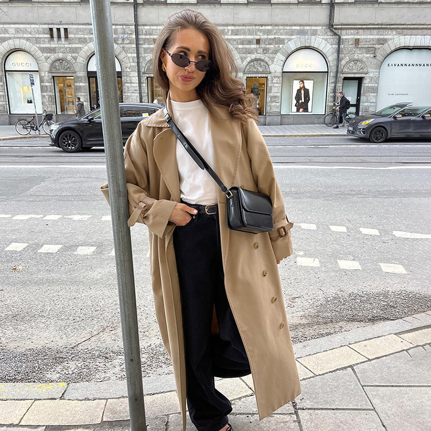Elegant Trench Coat with Quality Craftsmanship and Loose Cut