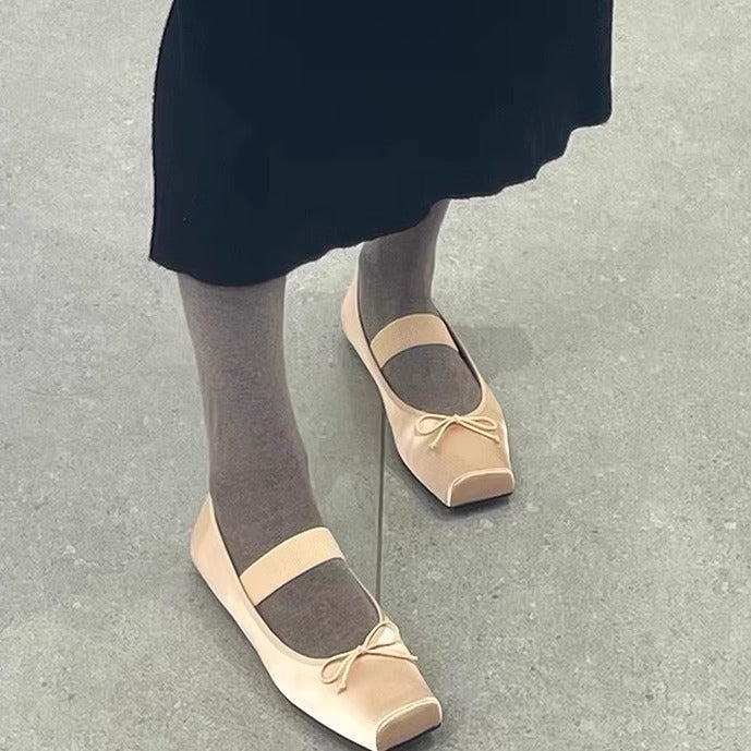 Women's Ballet Flats with Elastic Strap and Square Toe