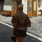 Women's Elegant Jacket with Fitted Silhouette and Pockets