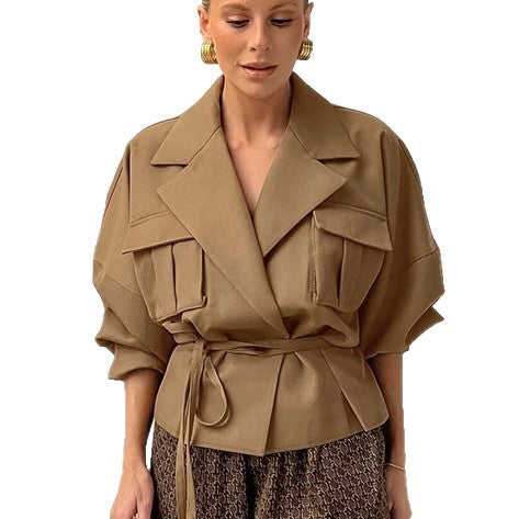 Women's Elegant Utility Jacket with Waist Belt and Practical Pockets